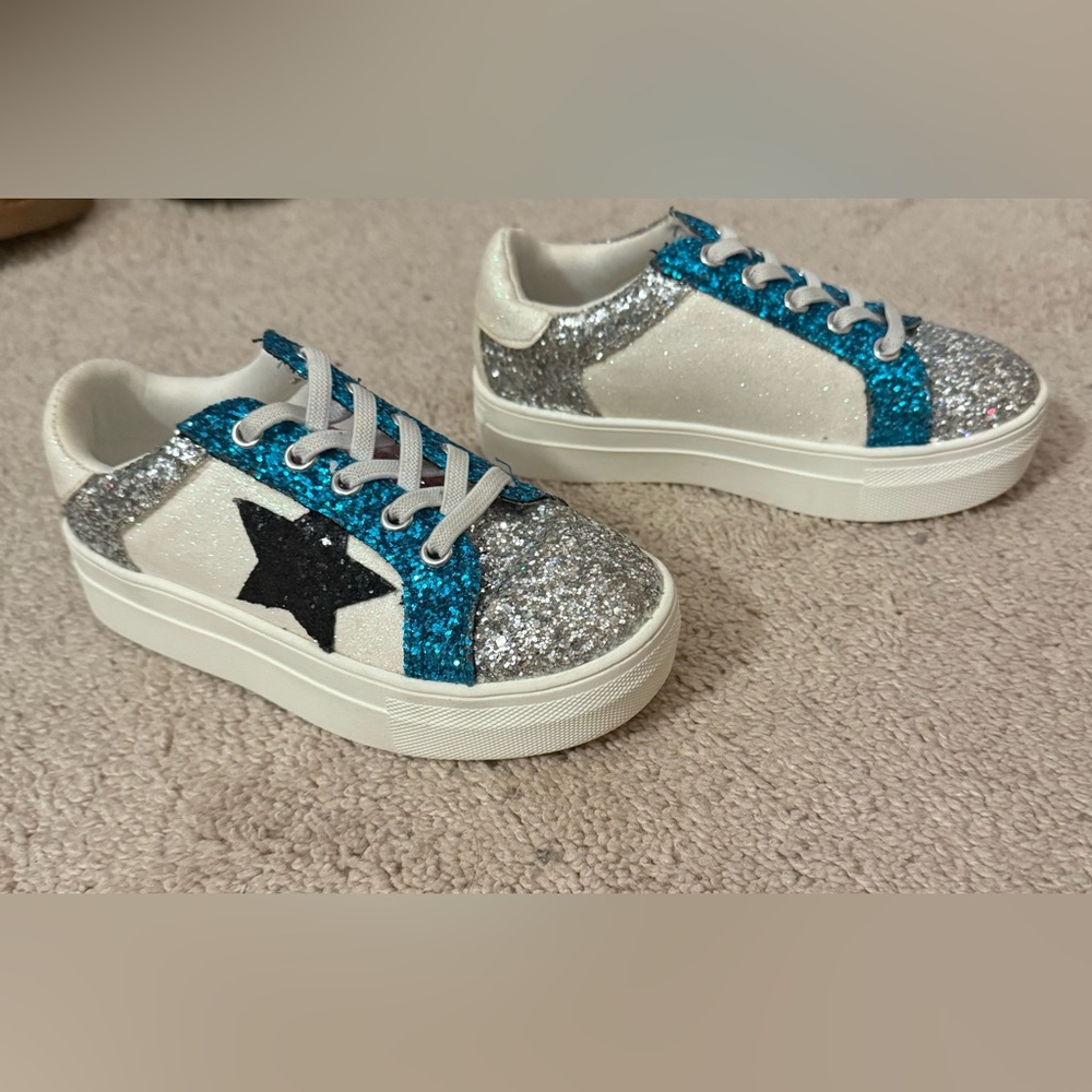 Mini MIA Sparkle Star Sneakers - Silver, Blue, and White